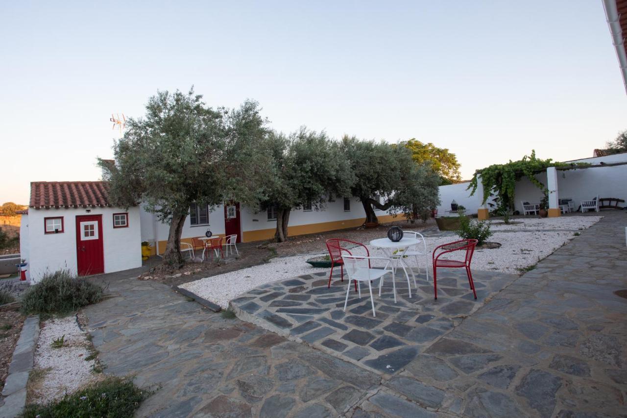 Farm stay Monte Dos Vicentes Herdade Da Yucca *