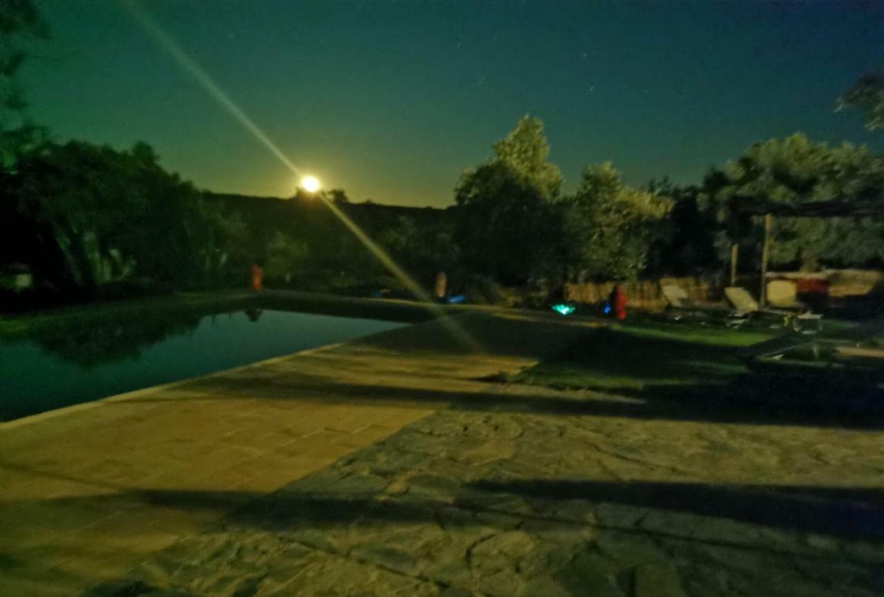 Monte Dos Vicentes Herdade Da Yucca Farm stay *